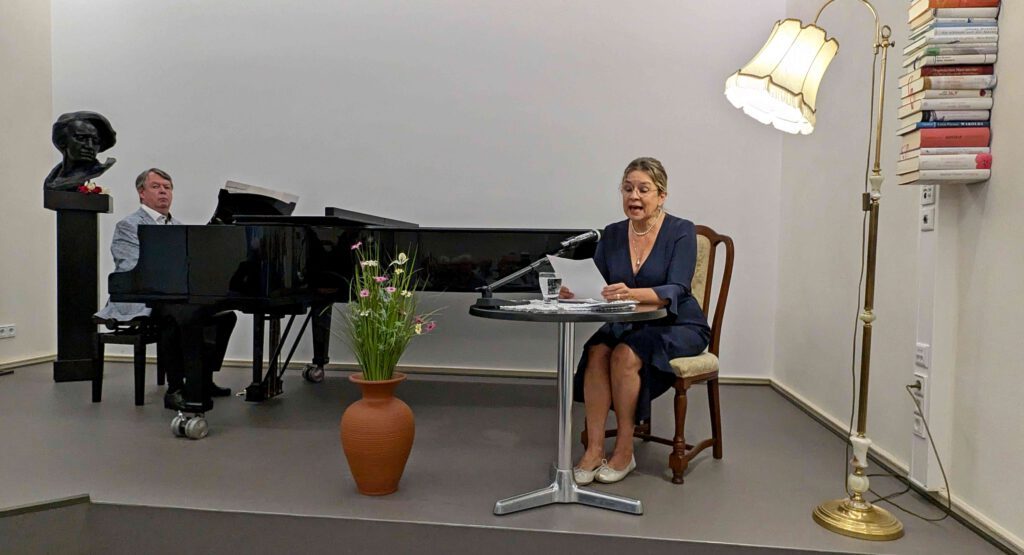 Musikalische Lesung mit Susanne Schäfer und Rolf Kohlrausch – Bild 1