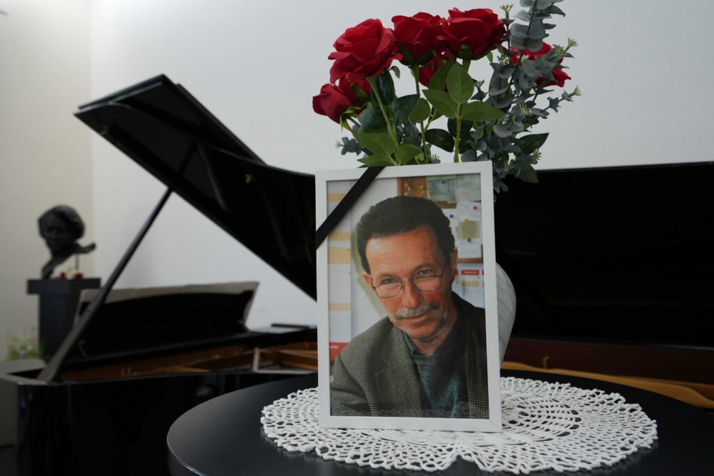 Gedenkfeier für Dr. Helmut Kelleter – Bild 1